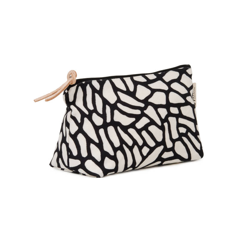 GYLLSTAD STUDIO Kosmetiktasche Medium, Delta, schwarz & weiß