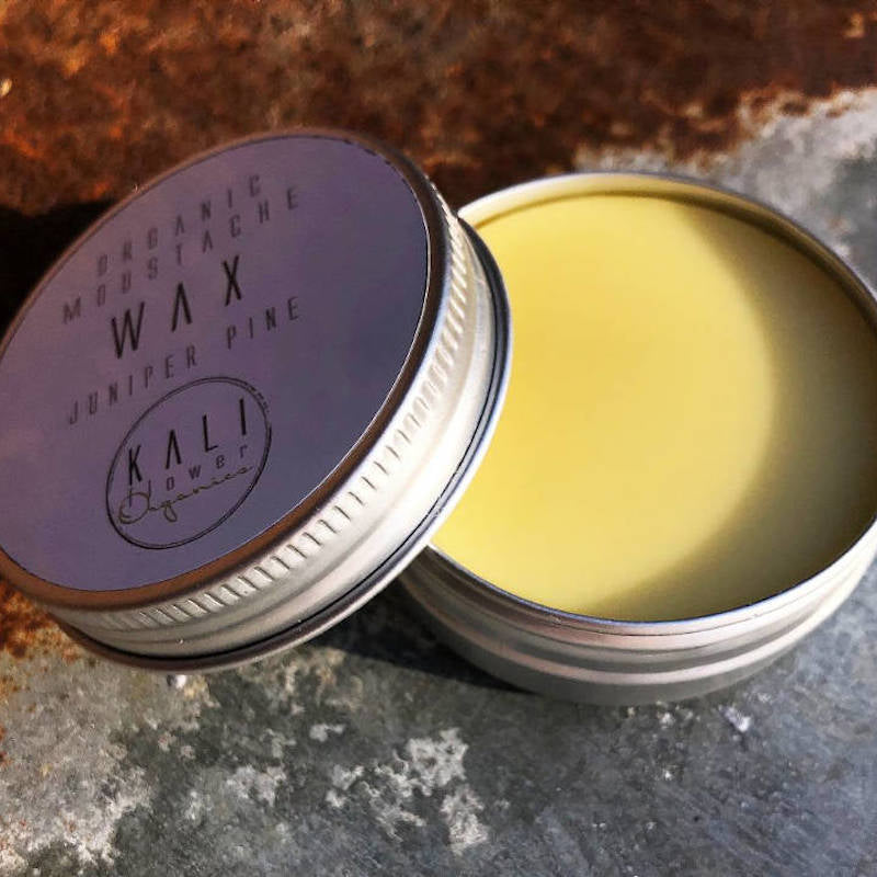 KaliFlower Organics Moustache Wax, Schnurrbartwachs aus Bio-Qualität, offene Dose