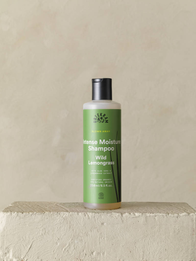 URTEKRAM Intense Moisture Shampoo, Wild Lemongrass