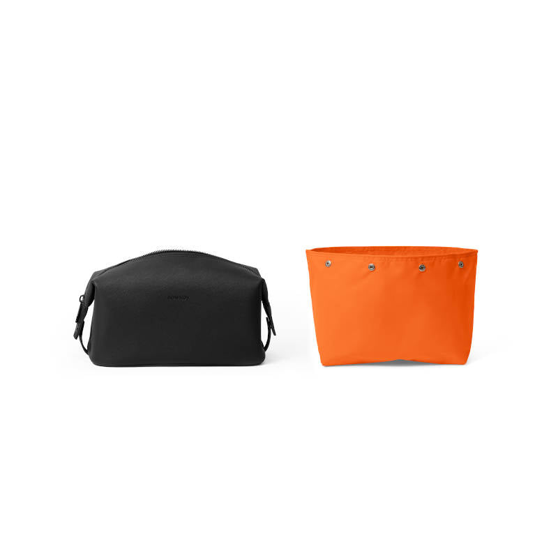 BON VOY Staycation Toiletry Bag Small / Kulturtasche, klein, schwarz + orange