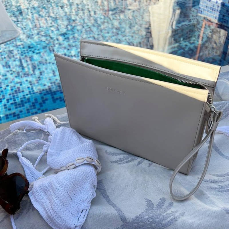 Bon Voy Pouch, beige + green, bag by the pool