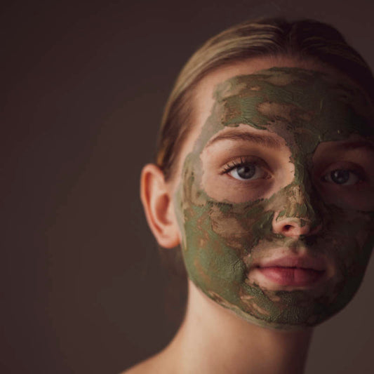 Bruns, woman with green clay face mask