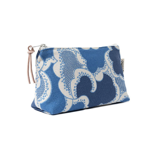 GYLLSTAD STUDIO Kulturtasche Medium, Drömmar, blau, aus Bio-Baumwolle