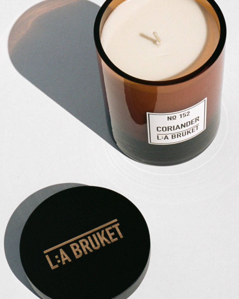 L:A BRUKET No 152 Candle Coriander, Duftkerze Koriander